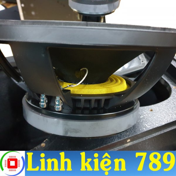 Loa Karaoke bass 30 JBL KP6012